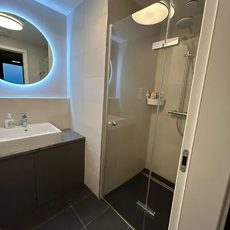 Apartment Sky Park Tower 1, 22 Floor, Downtown Centrum, Adress In Town, Parking Included *