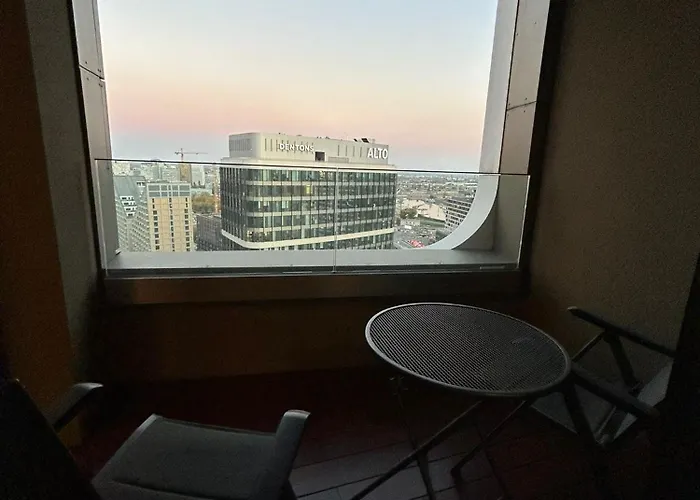 Sky Park Tower 1, 22 Level, Downtown Centrum, Adress In Town, Parking Included Братислава